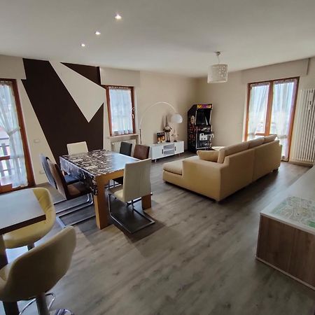 Appartamento Chentre En Ville - A 2 Passi Dal Centro - Parcheggio Gratuito - Cir-Vda-Aosta-0073 Экстерьер фото