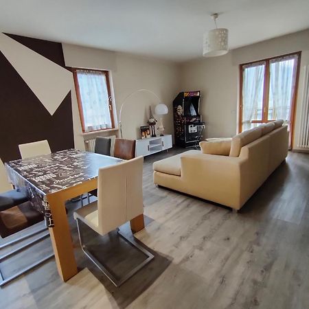 Appartamento Chentre En Ville - A 2 Passi Dal Centro - Parcheggio Gratuito - Cir-Vda-Aosta-0073 Экстерьер фото