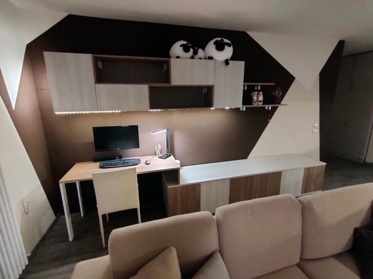 Appartamento Chentre En Ville - A 2 Passi Dal Centro - Parcheggio Gratuito - Cir-Vda-Aosta-0073 Экстерьер фото
