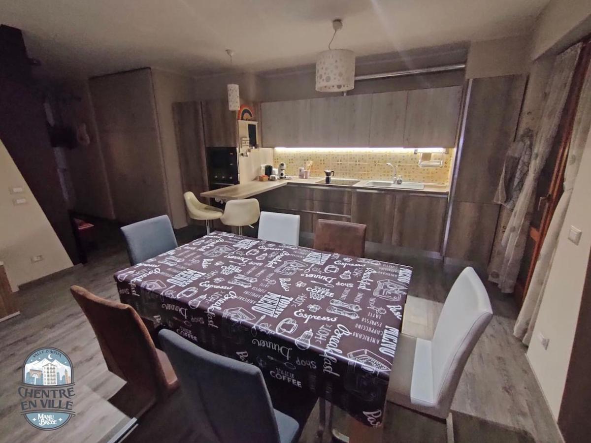 Appartamento Chentre En Ville - A 2 Passi Dal Centro - Parcheggio Gratuito - Cir-Vda-Aosta-0073 Экстерьер фото