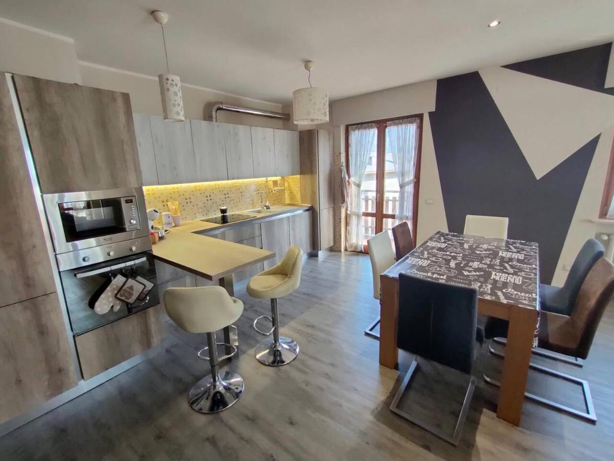 Appartamento Chentre En Ville - A 2 Passi Dal Centro - Parcheggio Gratuito - Cir-Vda-Aosta-0073 Экстерьер фото